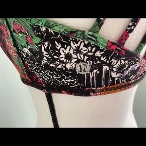 Lululemon yoga bra